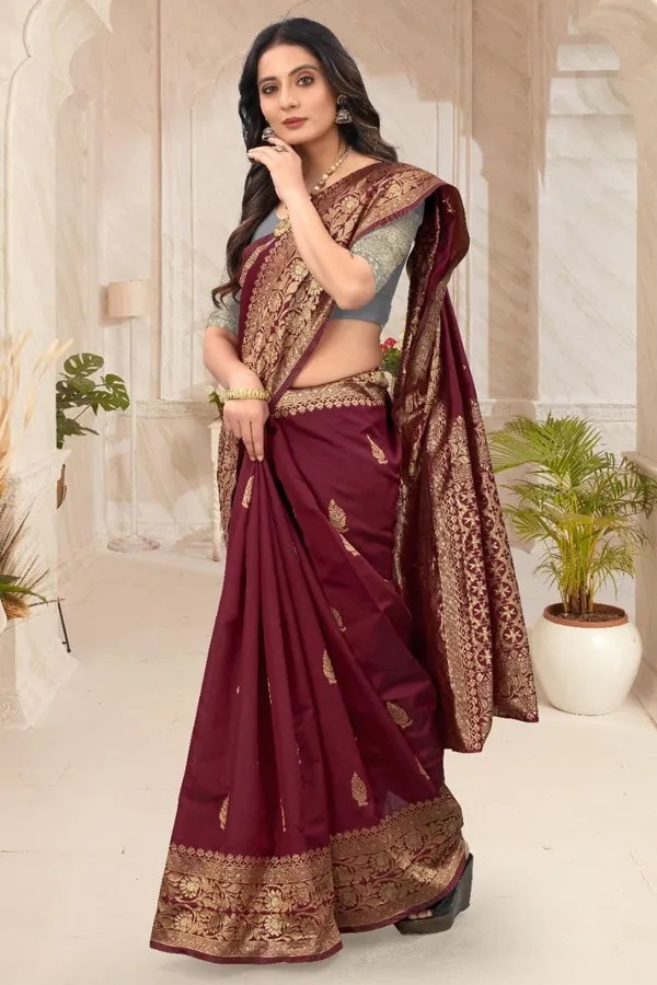 Maroon_Embellished_Banarasi_Jacquard_Saree_(Maroon)